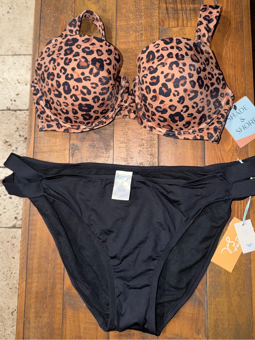 Target Women's Leopard Print Underwire Bikini Top with Black Bikini Bottoms